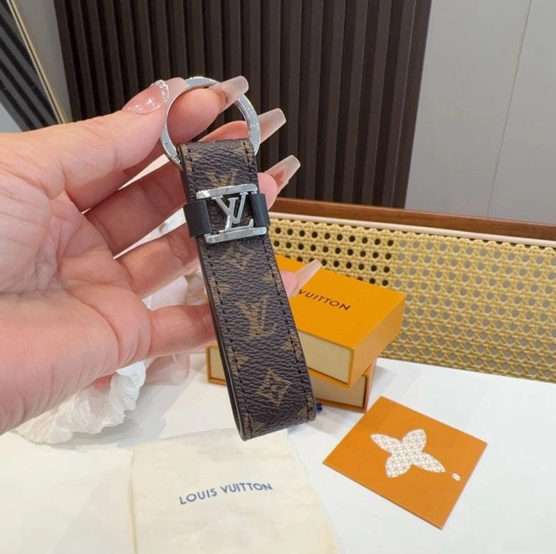 WrinkleFree Louis Vuitton Keychains 266038