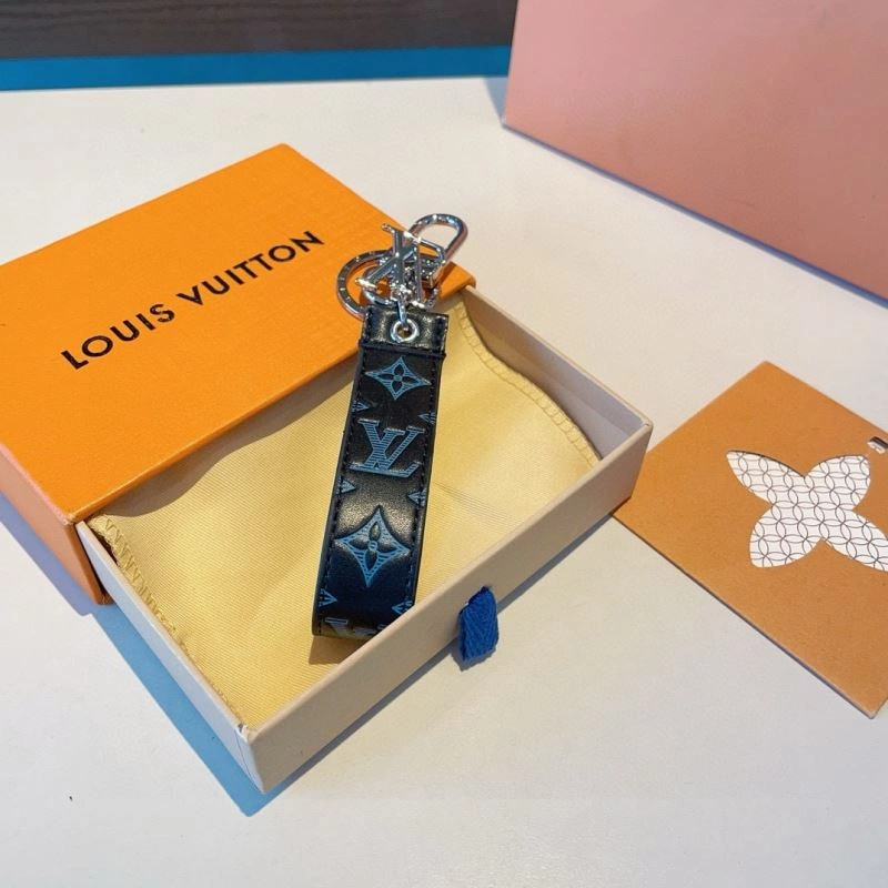 TechFriendly Louis Vuitton Keychains 266035
