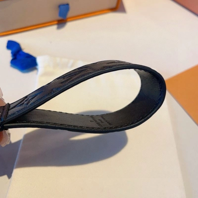 Louis Vuitton Keychains Flexible 266033