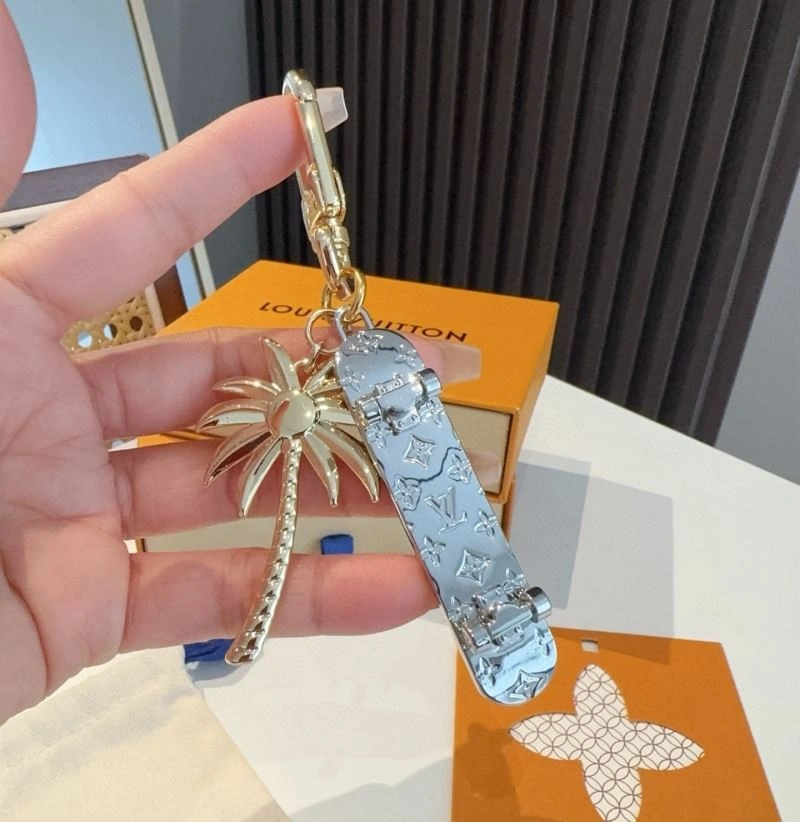 Contemporary Louis Vuitton Keychains 266022