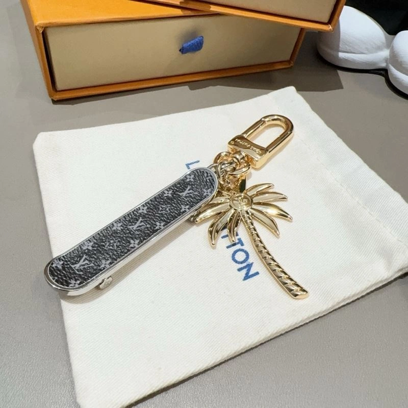 Louis Vuitton Keychains OnTrend 266025