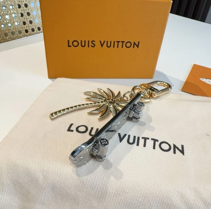 Louis Vuitton Keychains OnTrend 266025