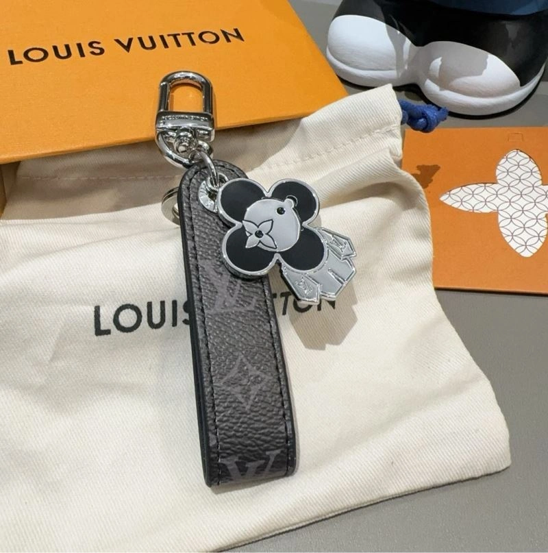 Louis Vuitton Keychains SmoothTexture 266012