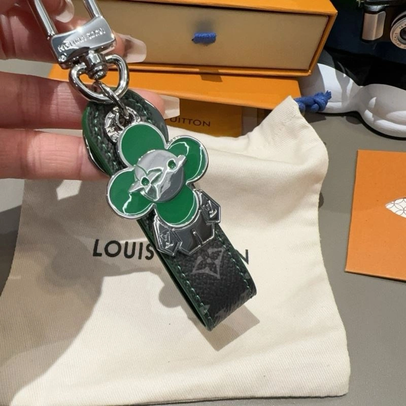 Louis Vuitton Keychains Fashionable 266017