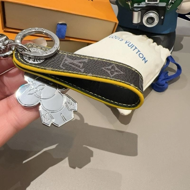 Louis Vuitton Keychains Premium 266008