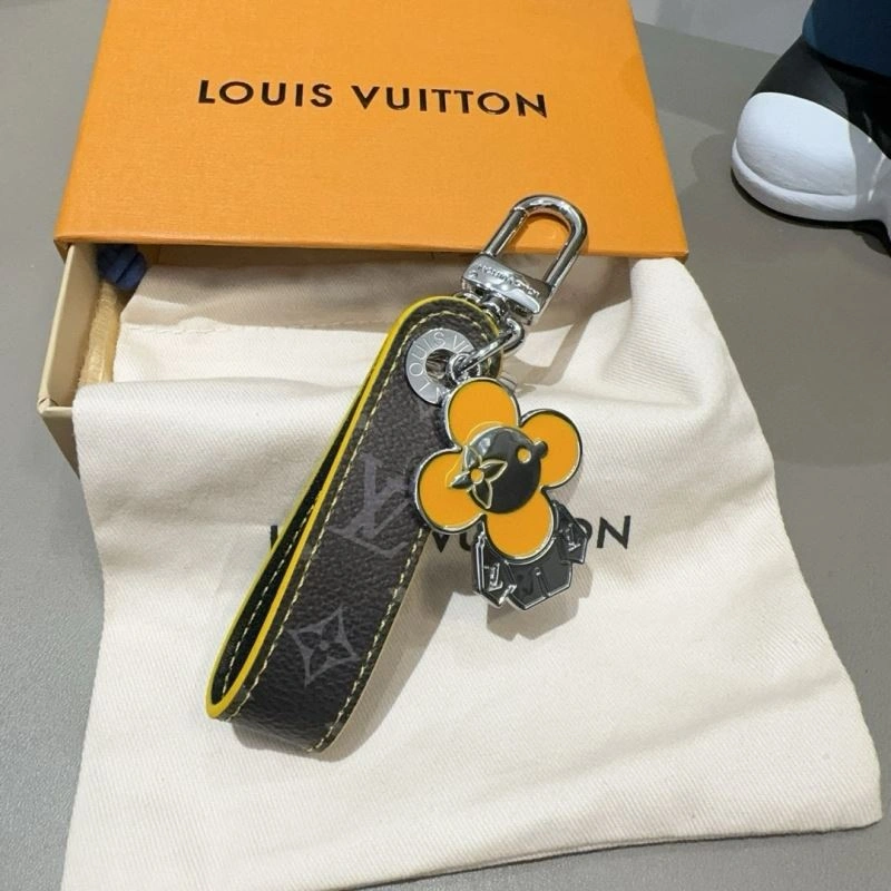 Louis Vuitton Keychains Premium 266008