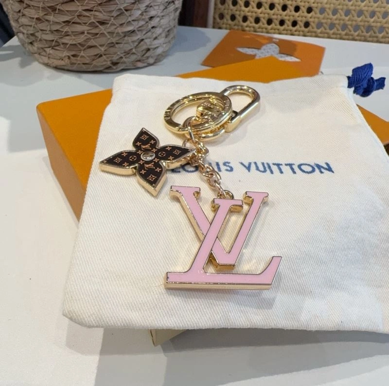 Functional Louis Vuitton Keychains 266011