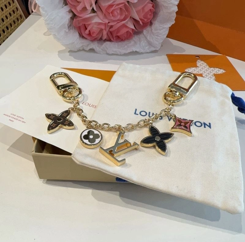 Louis Vuitton Keychains WeatherProof 266020