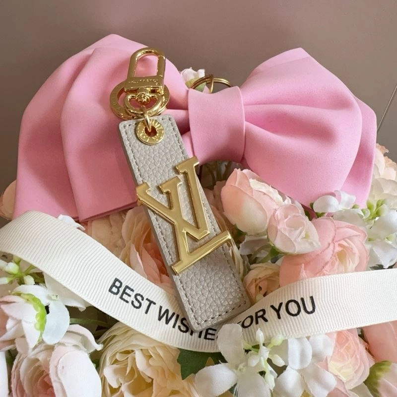 Affordable Louis Vuitton Keychains 266009