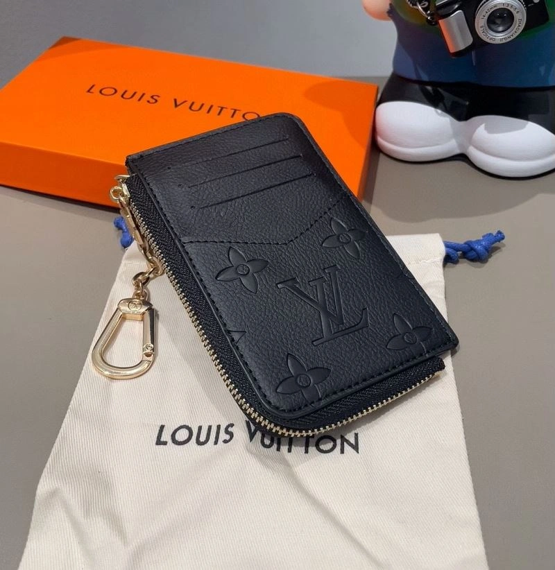 Louis Vuitton Keychains Refined 265998