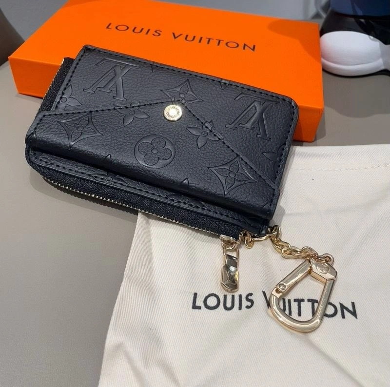 Louis Vuitton Keychains Refined 265998