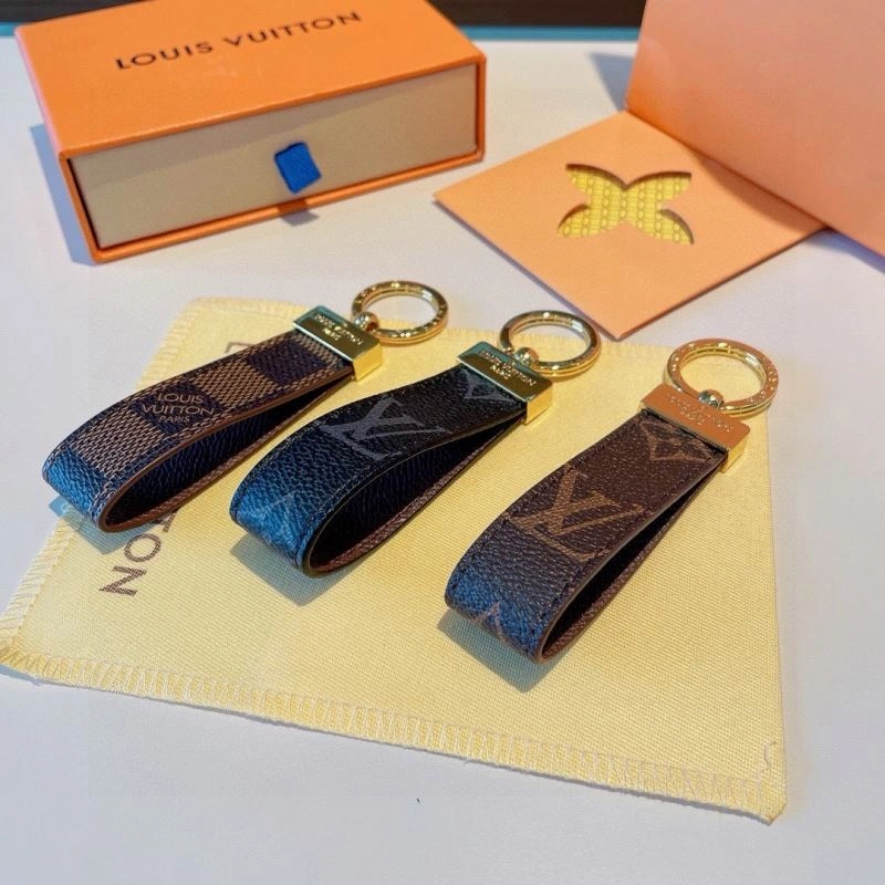 OnTrend Louis Vuitton Keychains 266026