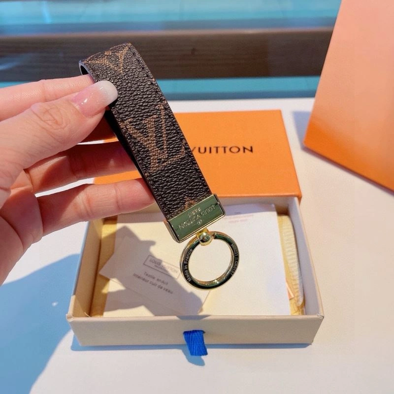 OnTrend Louis Vuitton Keychains 266026