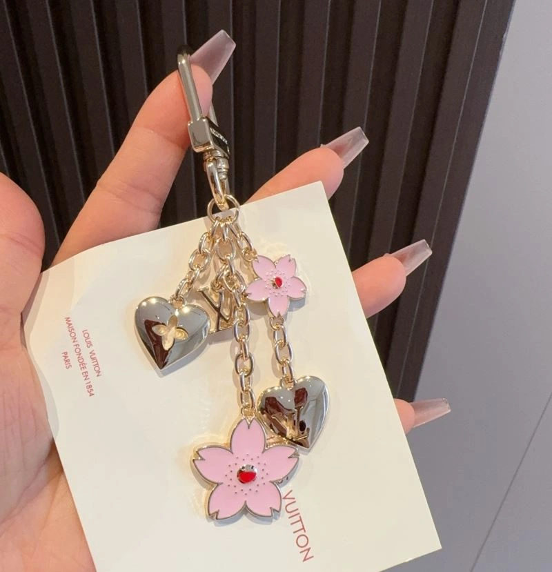 Neat Louis Vuitton Keychains 265996