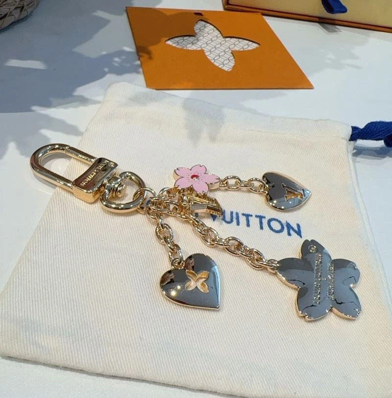 Neat Louis Vuitton Keychains 265996