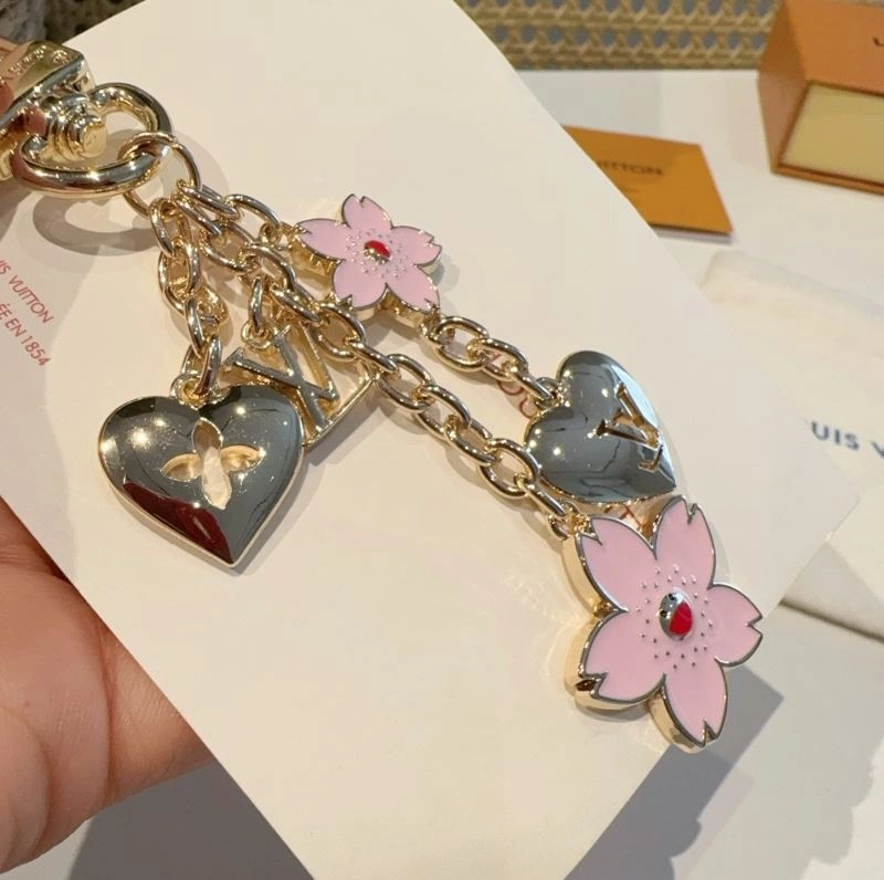 Neat Louis Vuitton Keychains 265996