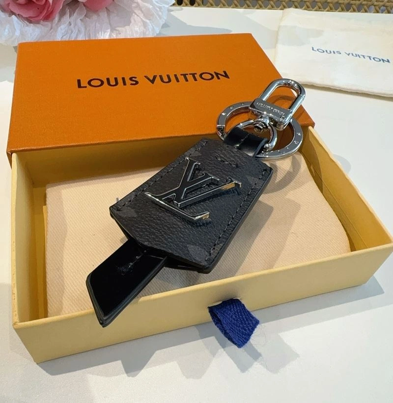 Casual Louis Vuitton Keychains 265987