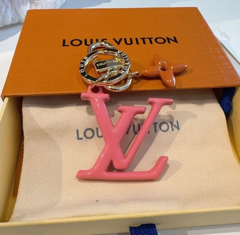 HighPerformance Louis Vuitton Keychains 265971