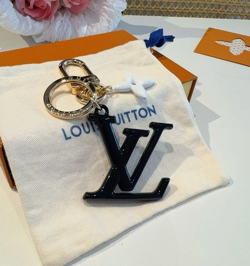 HighPerformance Louis Vuitton Keychains 265974