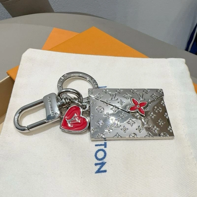 Casual Louis Vuitton Keychains 265958