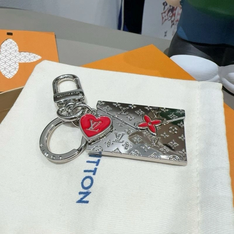 Casual Louis Vuitton Keychains 265958