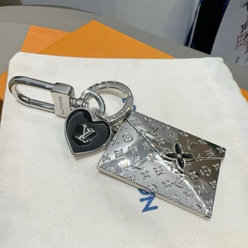Comfortable Louis Vuitton Keychains 265968