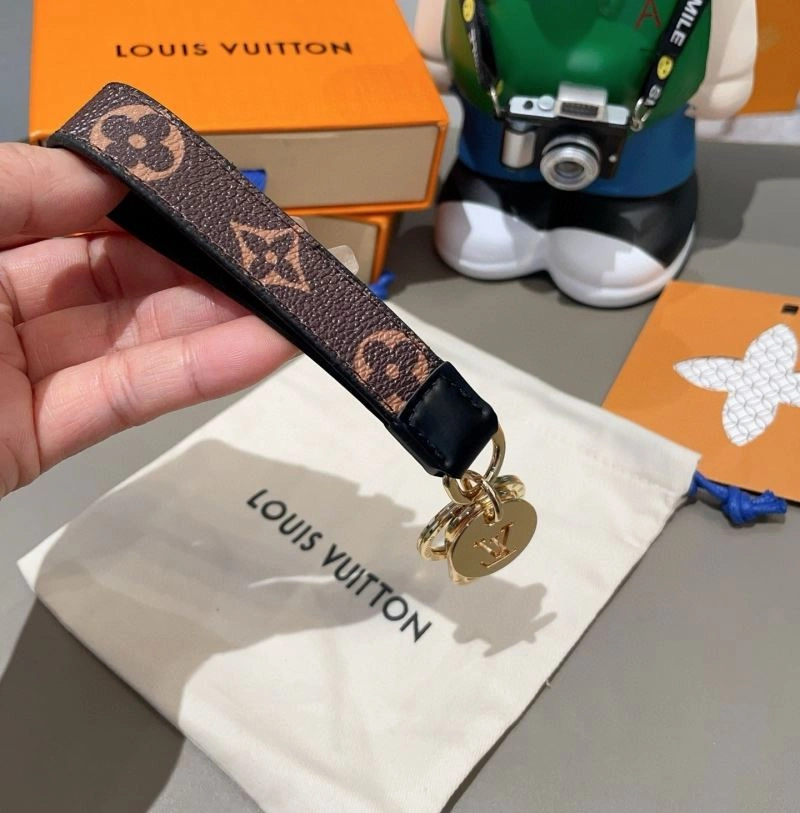 Louis Vuitton Keychains UrbanChic 266064