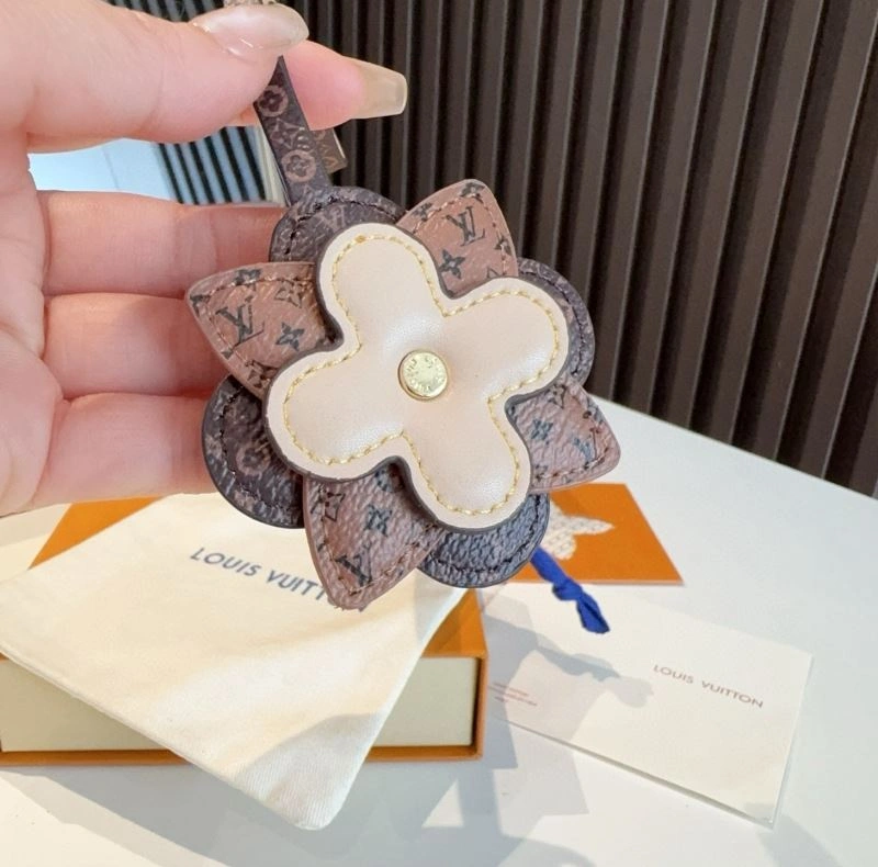 Louis Vuitton Keychains Durable 266060