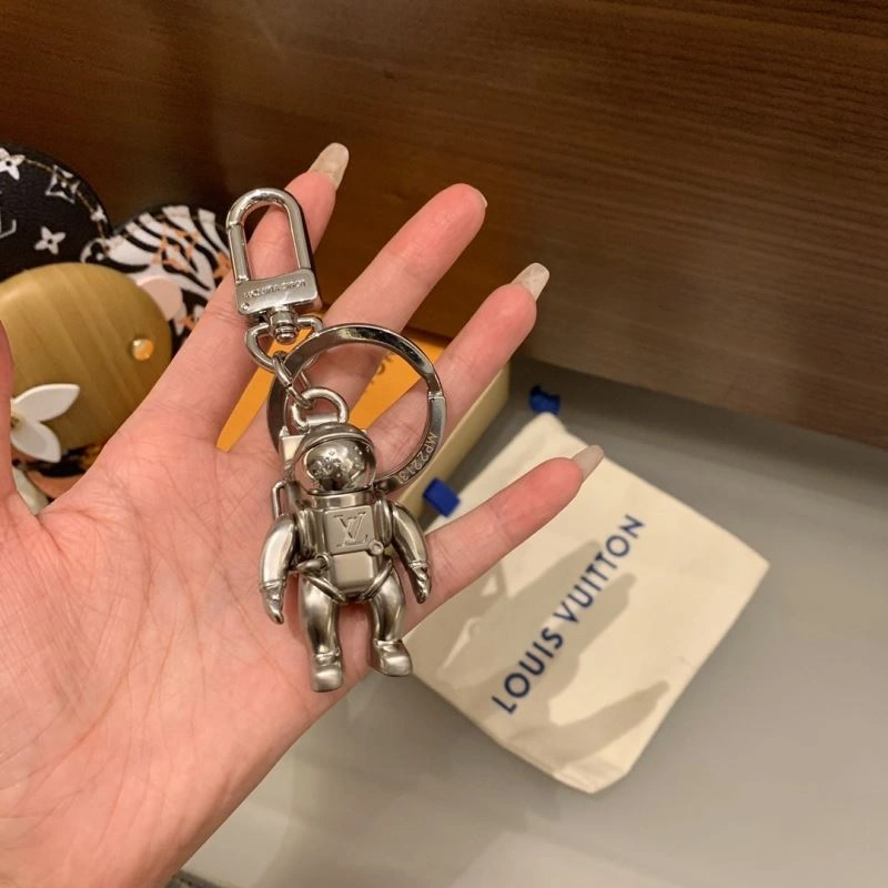 Louis Vuitton Keychains Cozy 267355