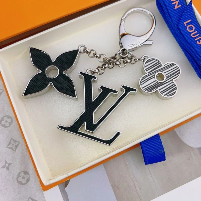 Louis Vuitton Keychains Modern 267328