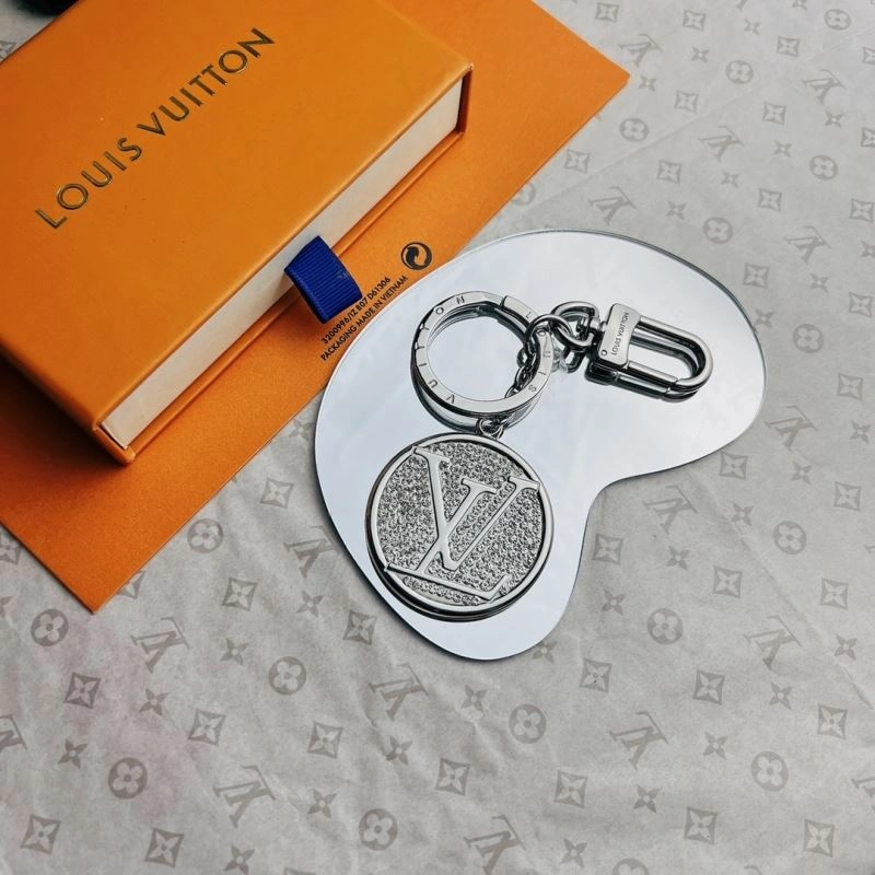 Louis Vuitton Keychains StreetReady 267316