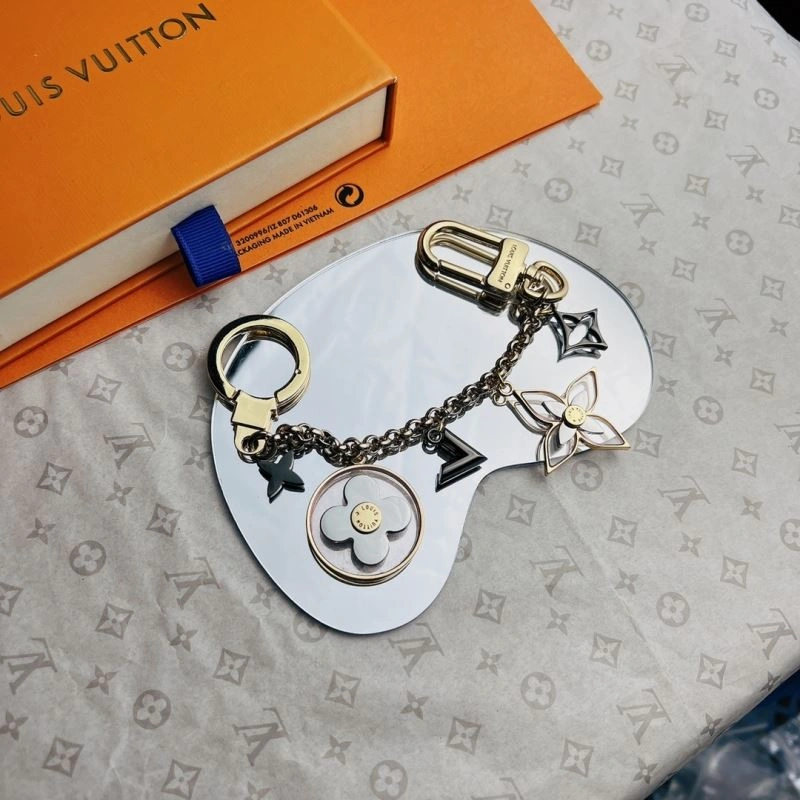 Louis Vuitton Keychains Trendy 267323