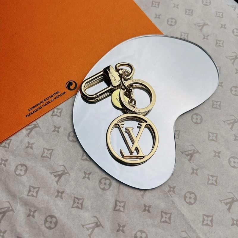 Louis Vuitton Keychains Contemporary 267326