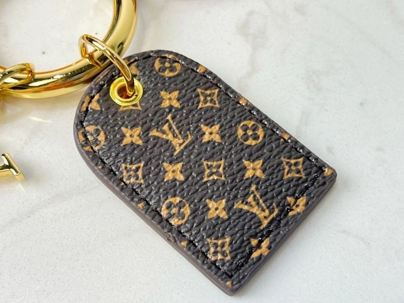 WrinkleFree Louis Vuitton Keychains 267319