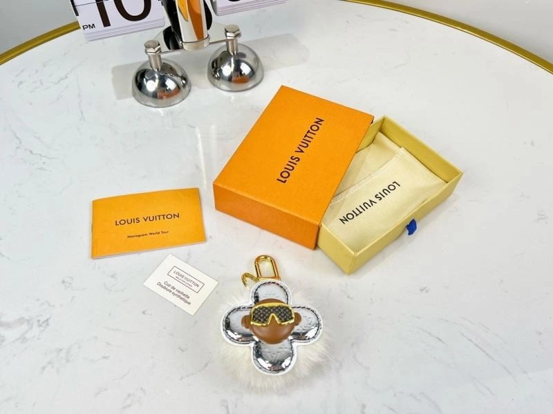 TravelReady Louis Vuitton Keychains 267339