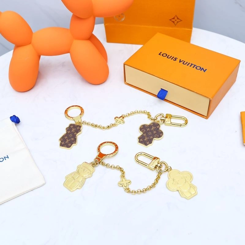 Louis Vuitton Keychains ModernLook 267336