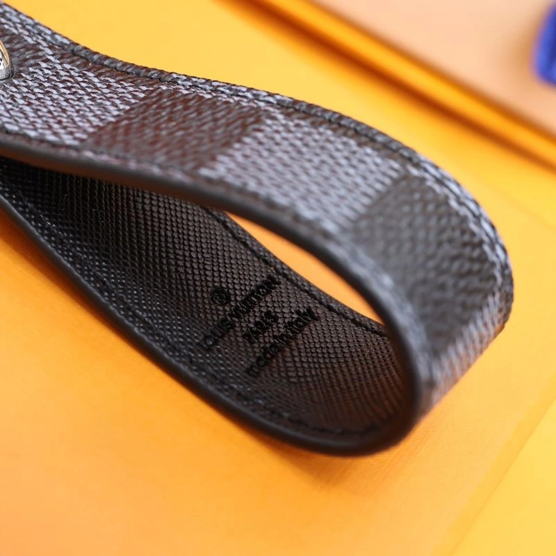 Louis Vuitton Keychains Thermal 267335