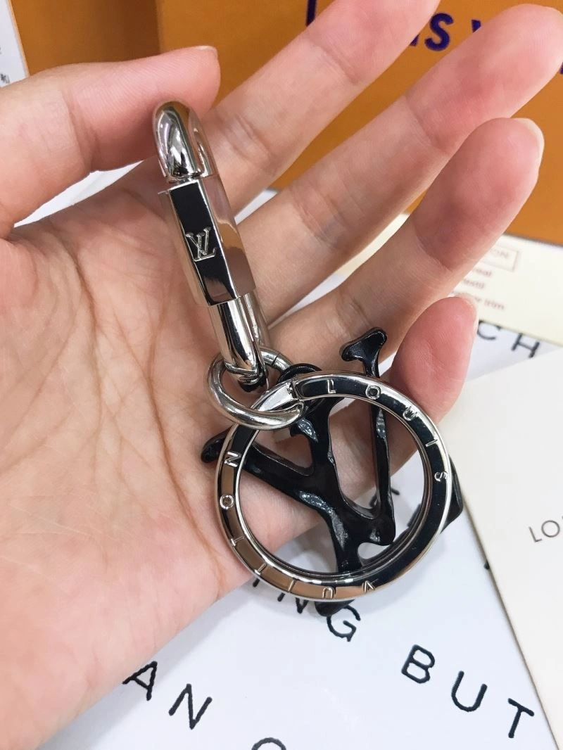 GoodFit Louis Vuitton Keychains 267312