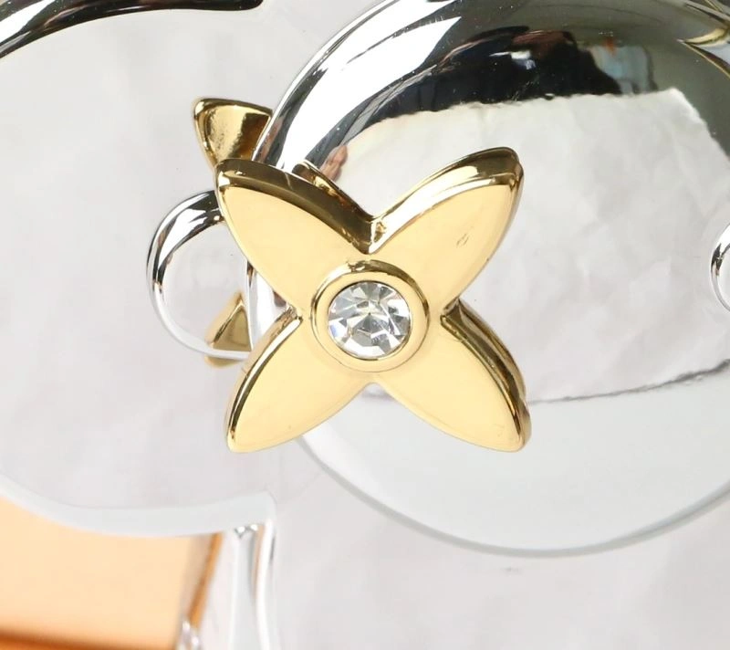 Louis Vuitton Keychains Breathable 267285
