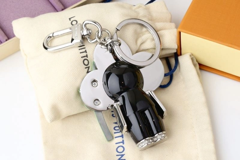 Snug Louis Vuitton Keychains 267281