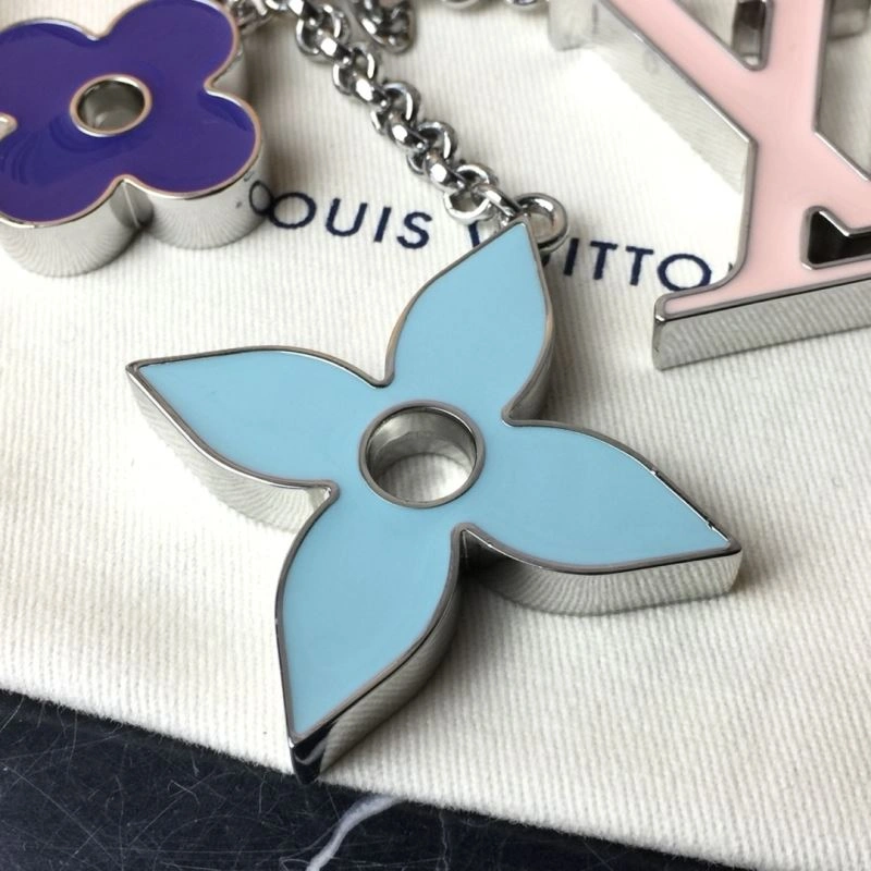 Louis Vuitton Keychains Effortless 267269
