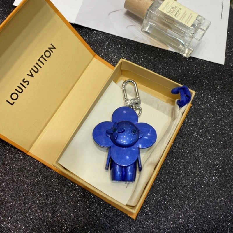 FashionForward Louis Vuitton Keychains 267233