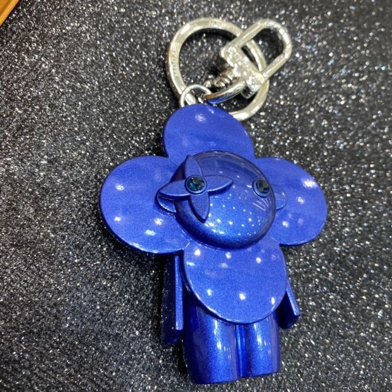 FashionForward Louis Vuitton Keychains 267233