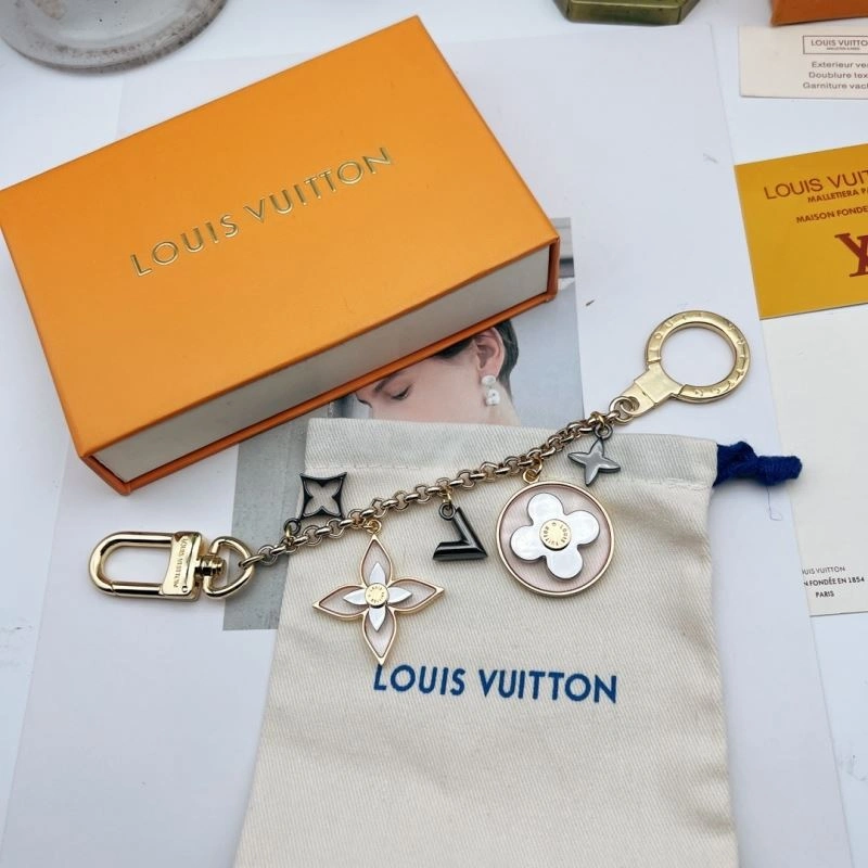 Louis Vuitton Keychains TravelReady 267214