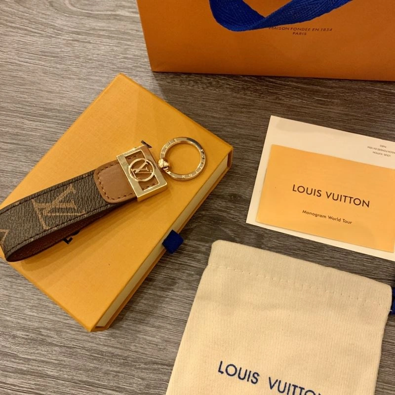 Snug Louis Vuitton Keychains 267206