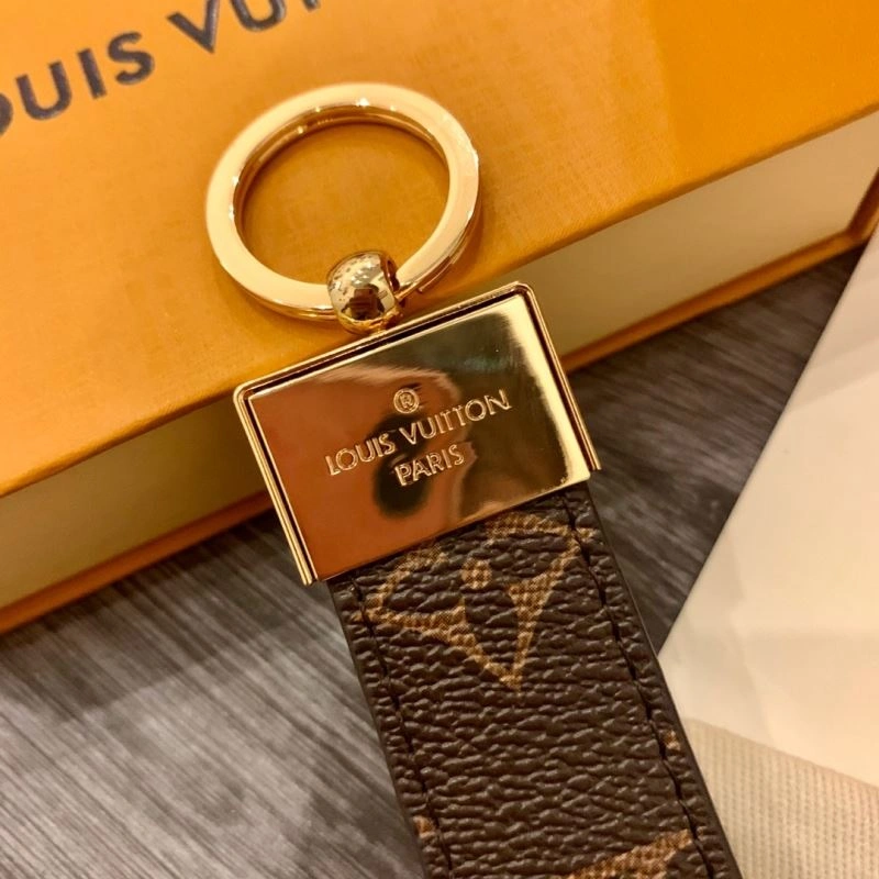 Snug Louis Vuitton Keychains 267206