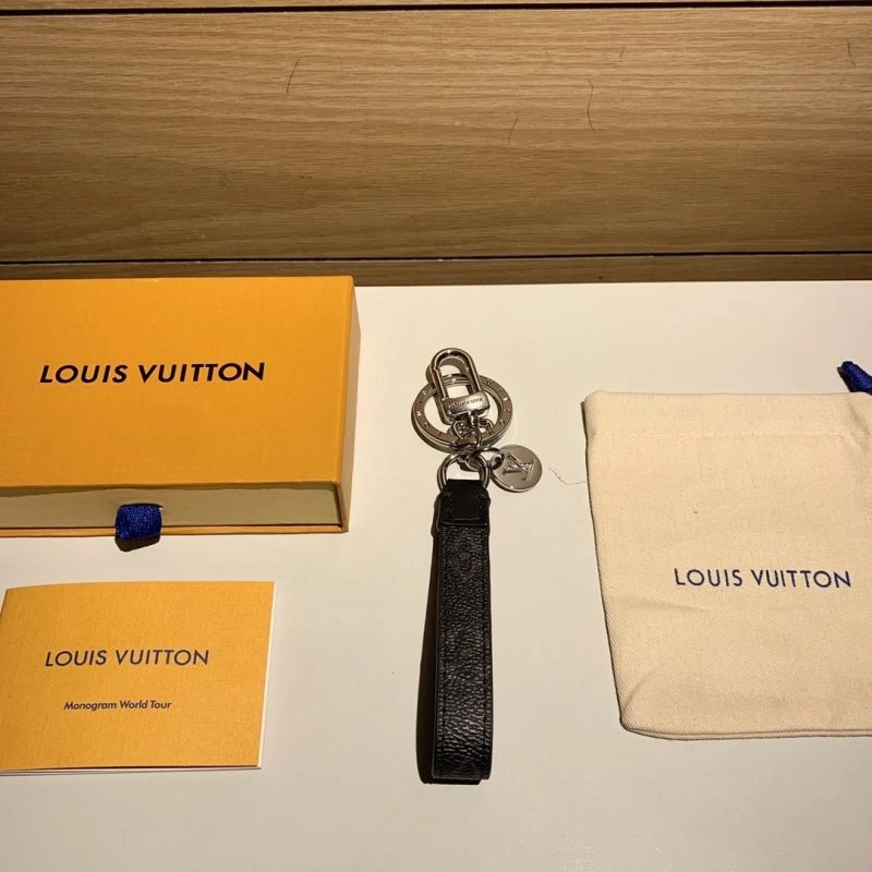 Louis Vuitton Keychains Elegant 267198