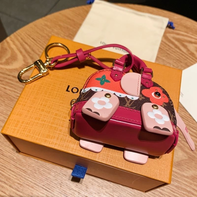 Versatile Louis Vuitton Keychains 267212