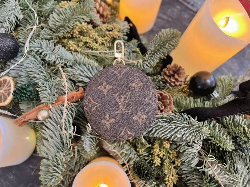 Louis Vuitton Keychains Colorful 267220