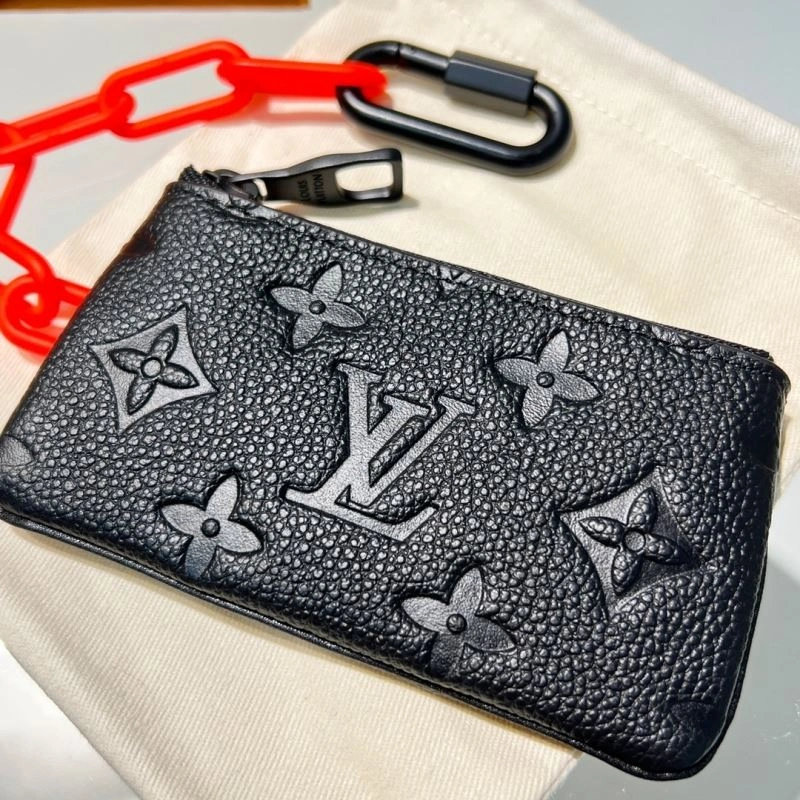 Louis Vuitton Keychains Premium 267200